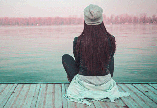 Sitting Alone Sad Girl Images Pics Download Fre 