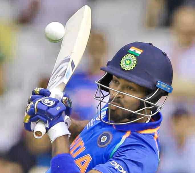 indian cricketer hardik pandya Wallpaper Pics free Download 