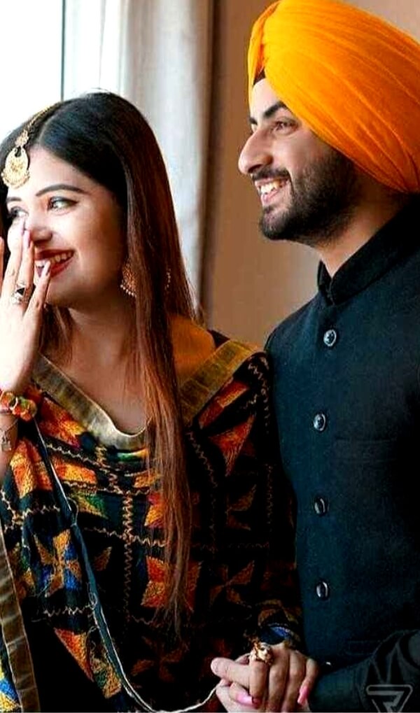 Punjabi Couple Pics Wallpaper for Whatsapp DP