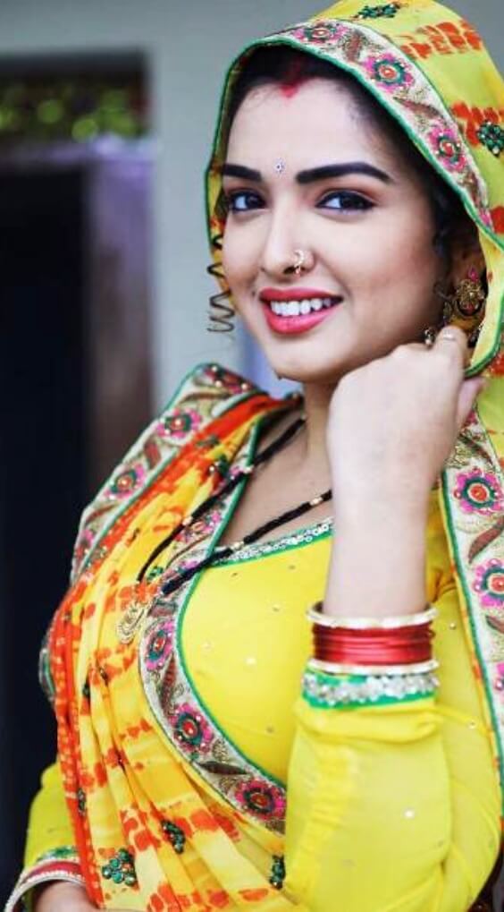 Bhojpuri Actress Wallpaper pics Download 2