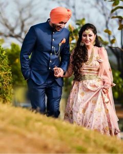 Punjabi Couple Pics Pictures Downlaod